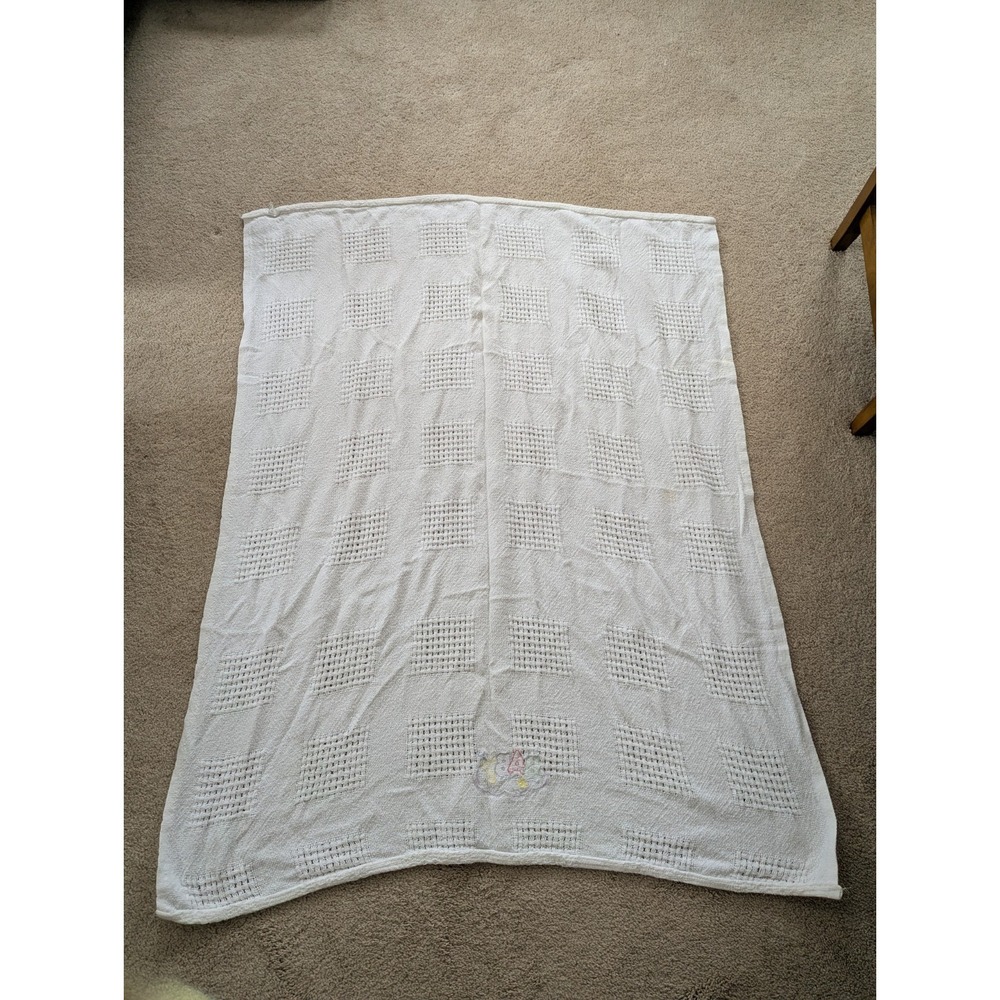 Baby Blanket White Cotton Thermal Open Waffle Weave Cloud - Picture 4 of 4
